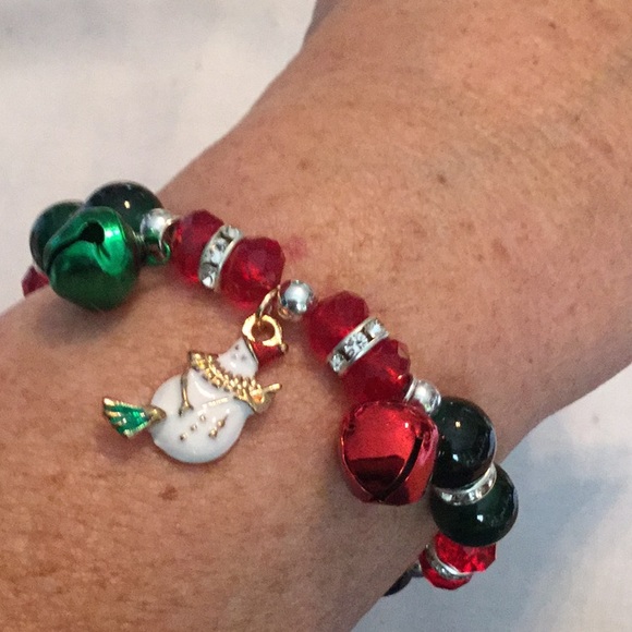 ⛄️ NWT Just So Amazing Snowman Rhinestone Elastic Bracelet Closet Must Have⛄️ - Picture 7 of 9